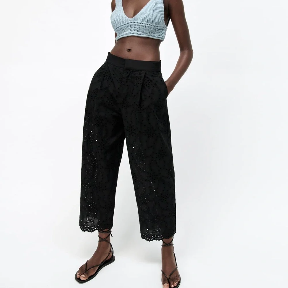 Zara pants with openwork embroidery - Picture 5 of 15